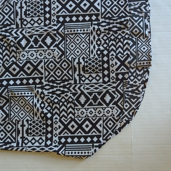 Faded Glory High Low Sleeveless Top XL Black White Pattern - Picture 10 of 14